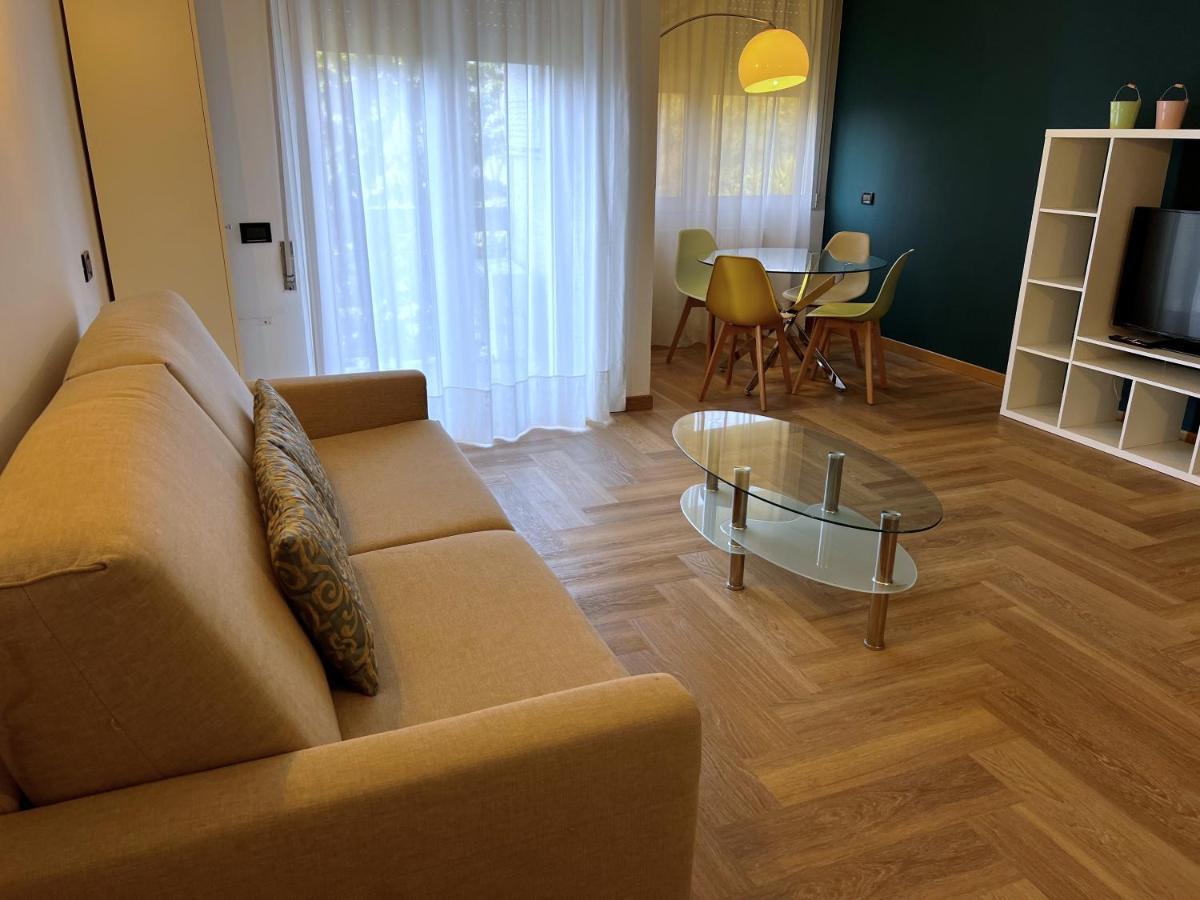Front Lake Apartment バルドリーノ エクステリア 写真