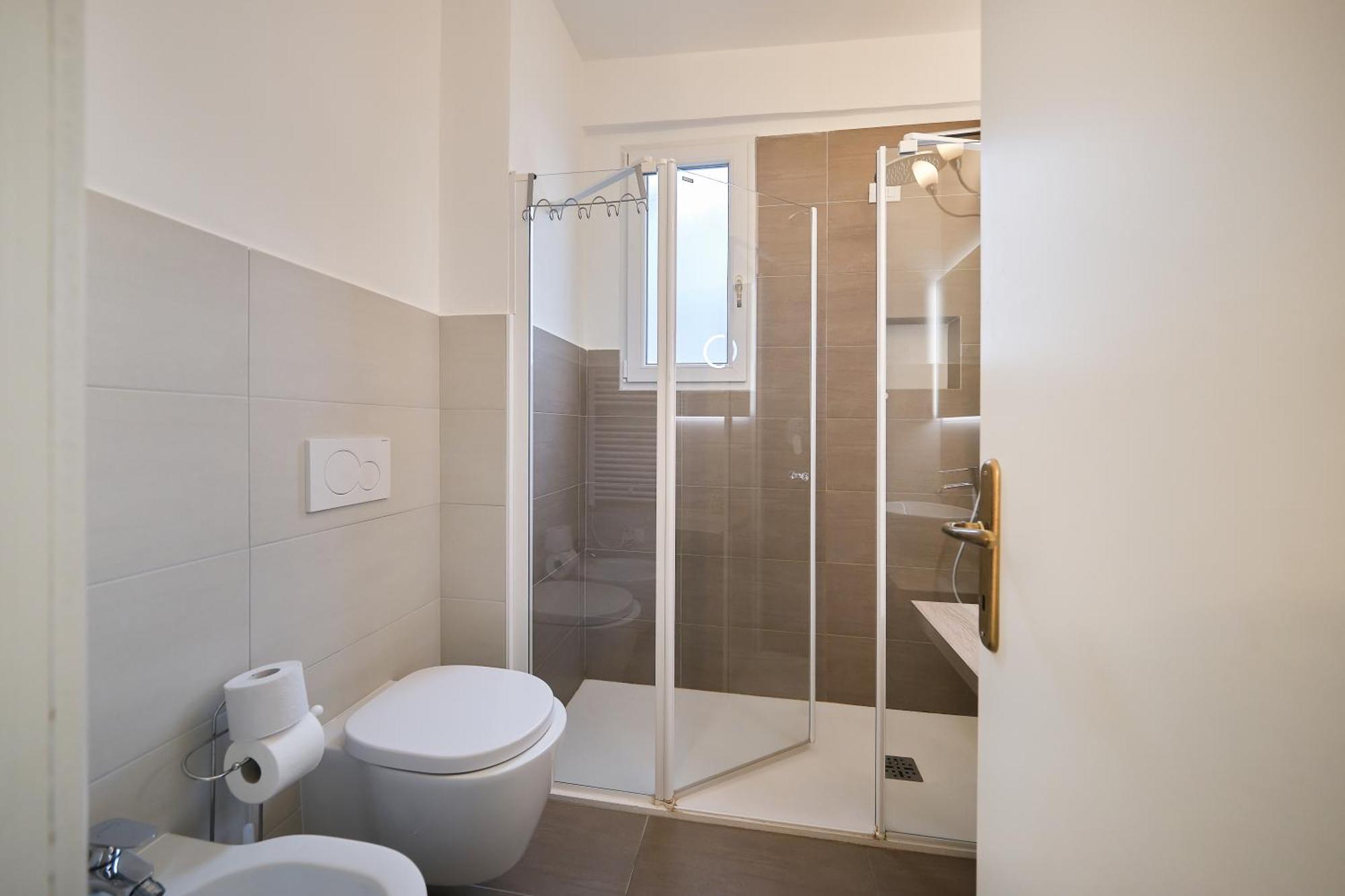 Front Lake Apartment バルドリーノ エクステリア 写真