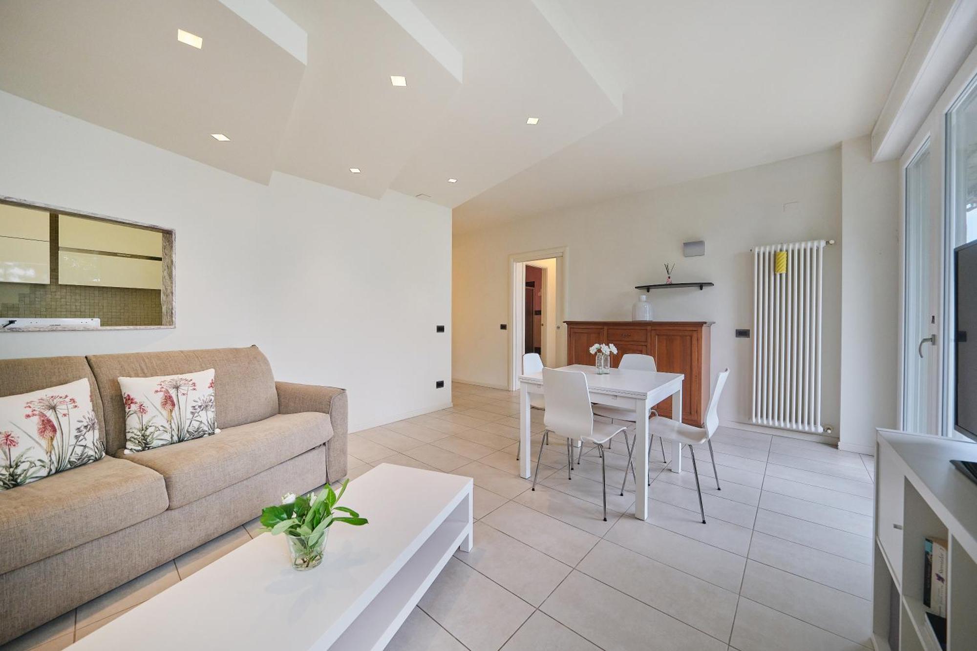 Front Lake Apartment バルドリーノ エクステリア 写真