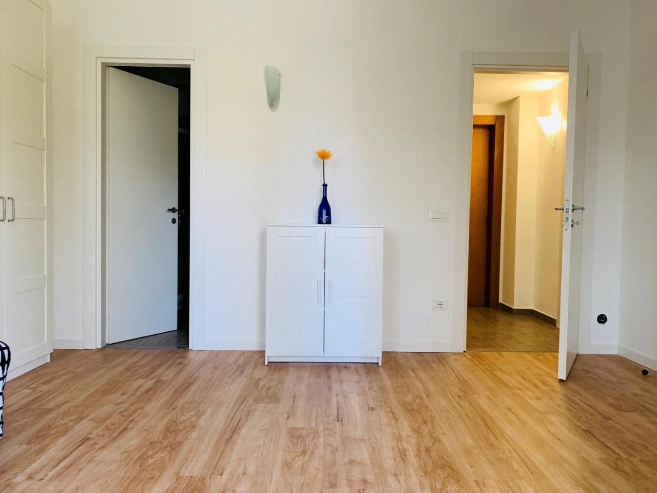 Front Lake Apartment バルドリーノ エクステリア 写真